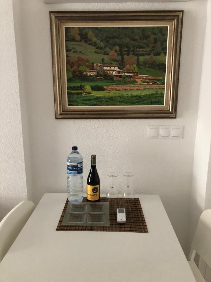 El Cortijuelo. Magnificent Triplex Terraced House With Rooftop Of 18M2, Overlooking The Sea. Parking Torremolinos Eksteriør bilde