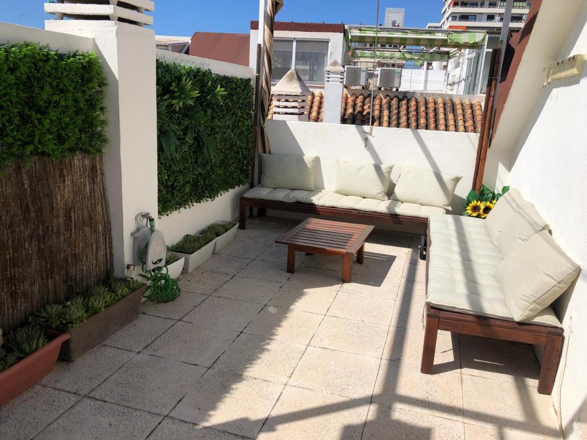 El Cortijuelo. Magnificent Triplex Terraced House With Rooftop Of 18M2, Overlooking The Sea. Parking Torremolinos Eksteriør bilde