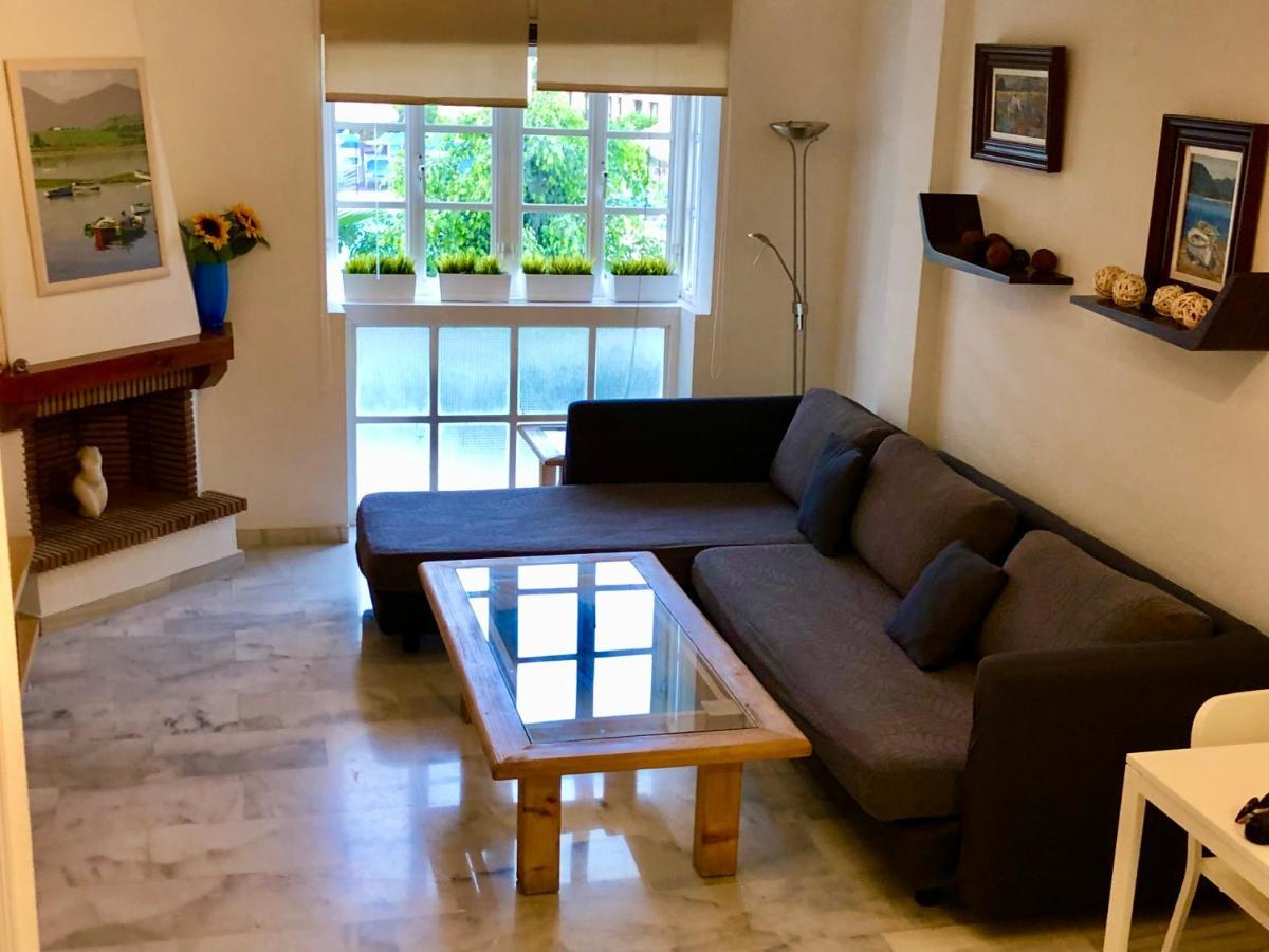 El Cortijuelo. Magnificent Triplex Terraced House With Rooftop Of 18M2, Overlooking The Sea. Parking Torremolinos Eksteriør bilde