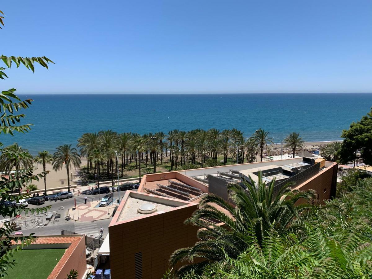 El Cortijuelo. Magnificent Triplex Terraced House With Rooftop Of 18M2, Overlooking The Sea. Parking Torremolinos Eksteriør bilde